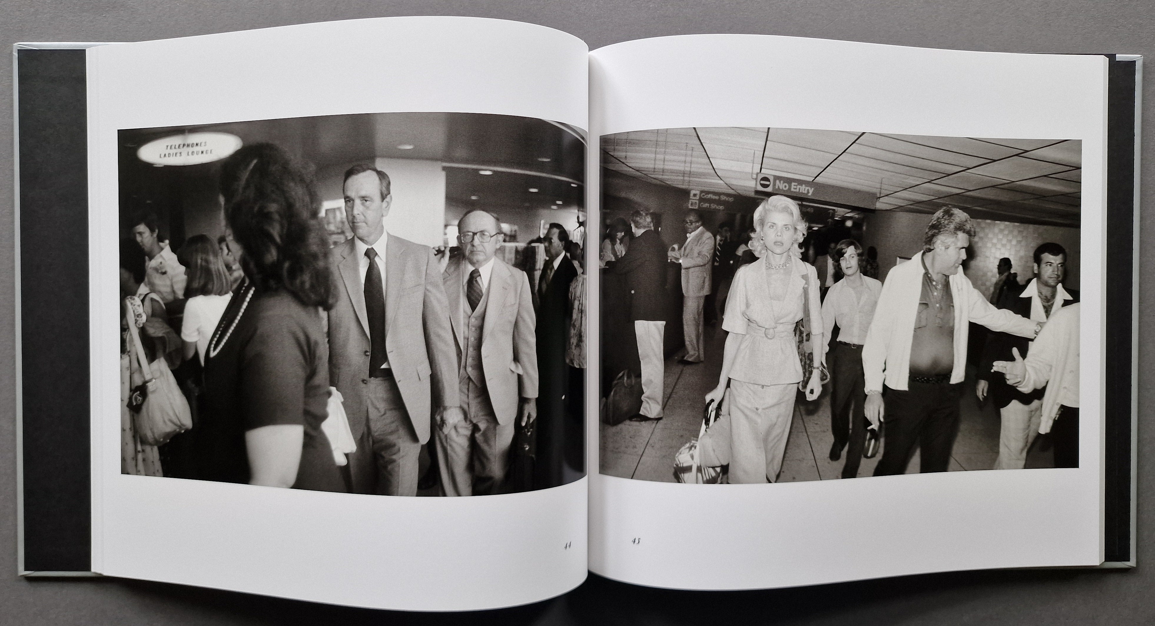 Buy Arrivals and Departures by Garry Winogrand – Setanta Books